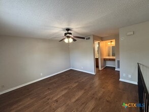 3804 Palmetto Ave in Victoria, TX - Building Photo - Building Photo