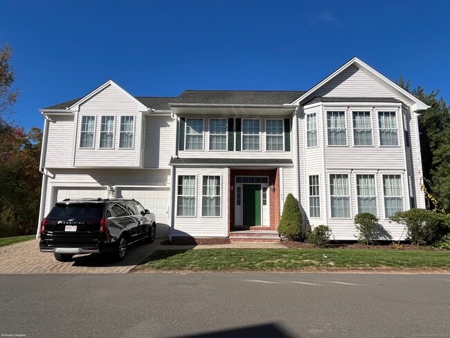 property at 11 Cobble Ct