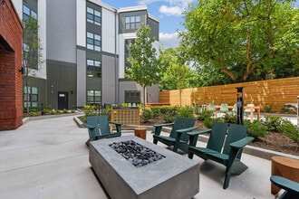 Centro NoDa in Charlotte, NC - Foto de edificio - Building Photo