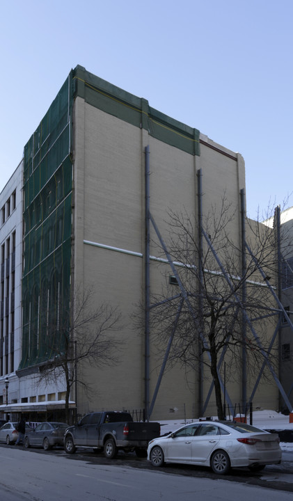 31 Saint-Jacques in Montréal, QC - Building Photo