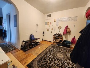 3401 W Balmoral Ave in Chicago, IL - Building Photo - Building Photo
