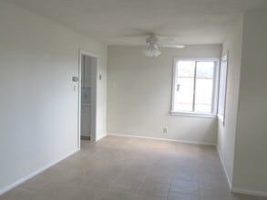 500 W Vananda Ave in Ajo, AZ - Foto de edificio - Building Photo