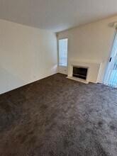 2280 Lago Ventana in Chula Vista, CA - Building Photo - Building Photo