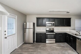 1622 Duet Dr in Dallas, TX - Building Photo - Building Photo