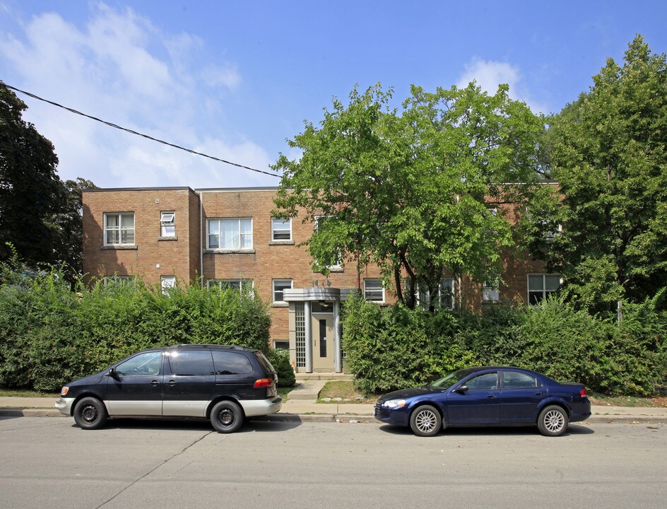 1085 Raeburn Ave in Toronto, ON - Building Photo
