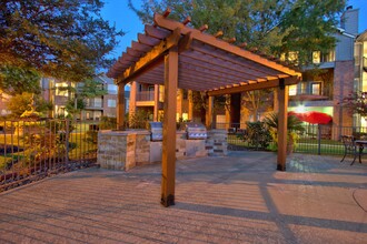 Fountains of Tomball in Tomball, TX - Building Photo - Building Photo