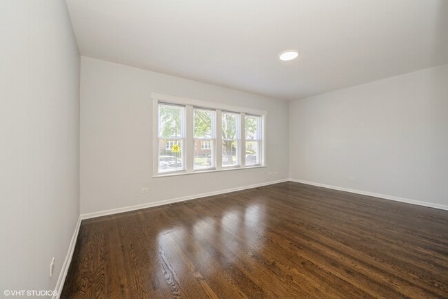 6148 W Patterson Ave in Chicago, IL - Building Photo - Building Photo
