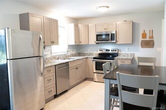 6 Christopher Ave in Highland, NY - Building Photo - Building Photo
