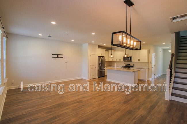 2234 Henry Tecklenburg Dr in Charleston, SC - Building Photo - Building Photo