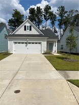 142 Holloway Hl in Pooler, GA - Building Photo