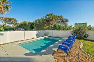 42 Moody Dr in Palm Coast, FL - Building Photo - Building Photo