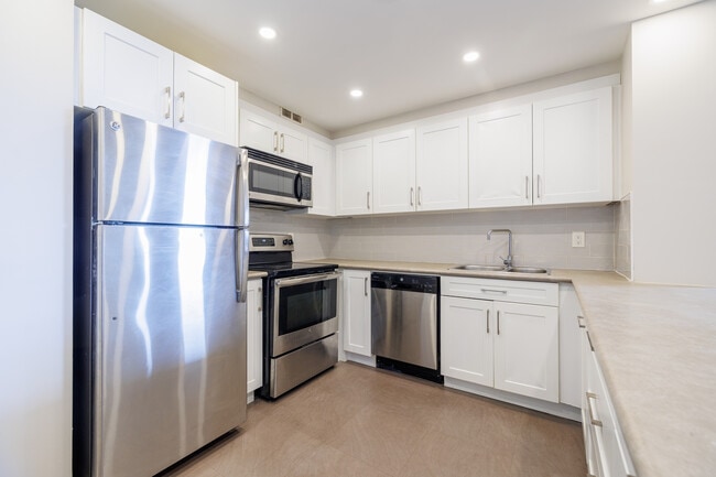 Brookbanks Apartments