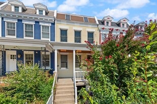 445 Newton Pl NW in Washington, DC - Building Photo