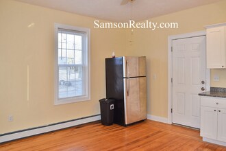 277 N Brow St in East Providence, RI - Building Photo - Building Photo