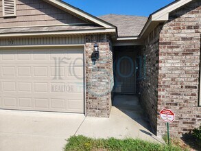 31 Avant Garde Dr in Little Rock, AR - Building Photo - Building Photo