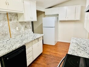 3808 San Navado Way in North Highlands, CA - Building Photo - Building Photo