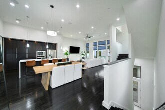 1505 Colorado St in Houston, TX - Building Photo - Building Photo