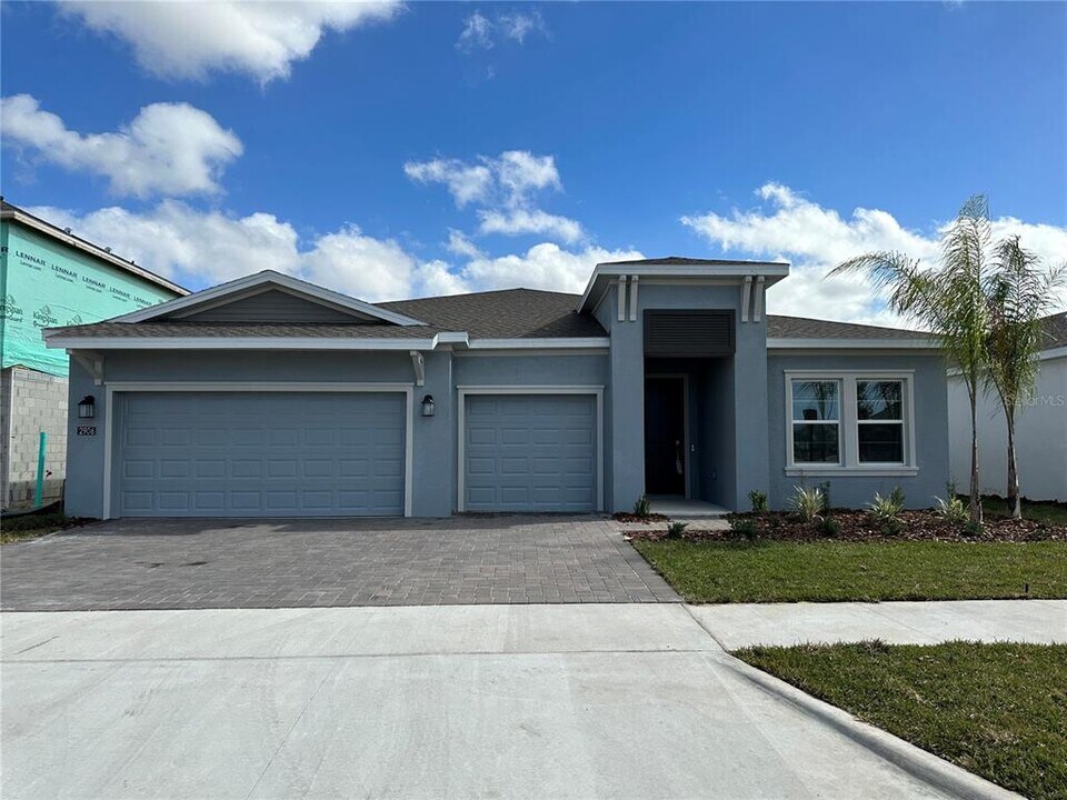 2906 Fitness St in Clermont, FL - Building Photo