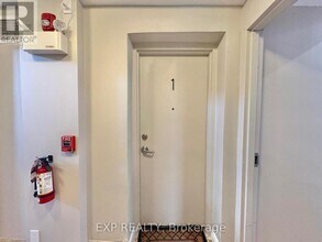 100 West Avenue S in Hamilton, ON - Building Photo - Building Photo