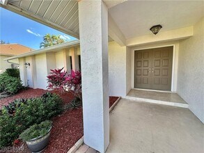 6113 Deer Run in Ft. Myers, FL - Building Photo - Building Photo