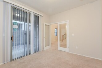 462 E Calle De Ocaso in Sahuarita, AZ - Foto de edificio - Building Photo