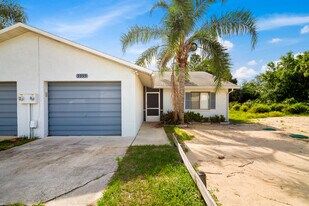 5995 Sisson Rd in Titusville, FL - Building Photo