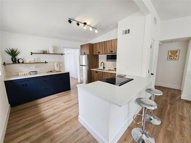 1416 55th Ave N in St. Petersburg, FL - Building Photo - Building Photo