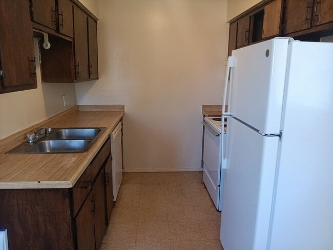 304 Dunes Pl SE in Albuquerque, NM - Foto de edificio - Building Photo