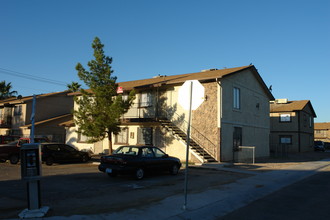 1615 Stevens St in Las Vegas, NV - Building Photo - Building Photo