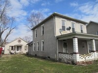 64 Poplar Ave in Newark, OH - Building Photo - Building Photo