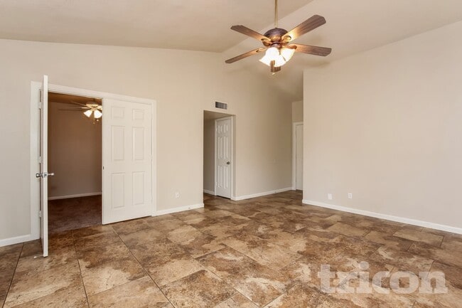 6926 W Cameron Dr in Peoria, AZ - Building Photo - Building Photo