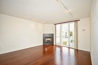 75 Moss St-Unit -14 in San Francisco, CA - Building Photo - Building Photo