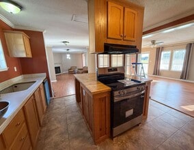 311 Benton Pond Rd in Fremont, NC - Building Photo - Building Photo