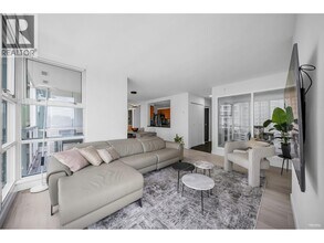 1077 Marinaside Crescent in Vancouver, BC - Building Photo - Building Photo