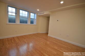 15 Langdon St, Unit 5 in Cambridge, MA - Building Photo - Building Photo