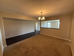 12495 Seger Run in Fort Wayne, IN - Building Photo - Building Photo