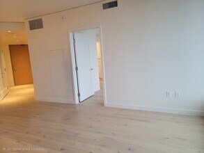 2510 6th Ave, Unit 1409 in Seattle, WA - Building Photo - Building Photo