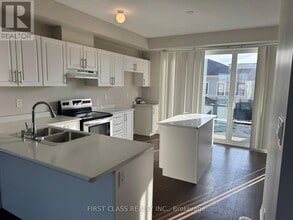 25 Prince William Blvd in Bowmanville, ON - Building Photo - Building Photo