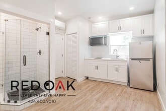 4238 Lindblade Dr in Los Angeles, CA - Building Photo - Building Photo