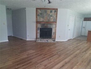 6524 Applewhite Rd in Fayetteville, NC - Building Photo - Building Photo
