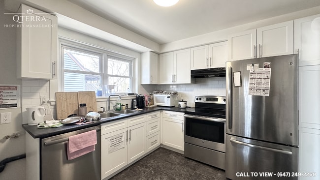 760 Fleet St in London, ON - Building Photo - Building Photo