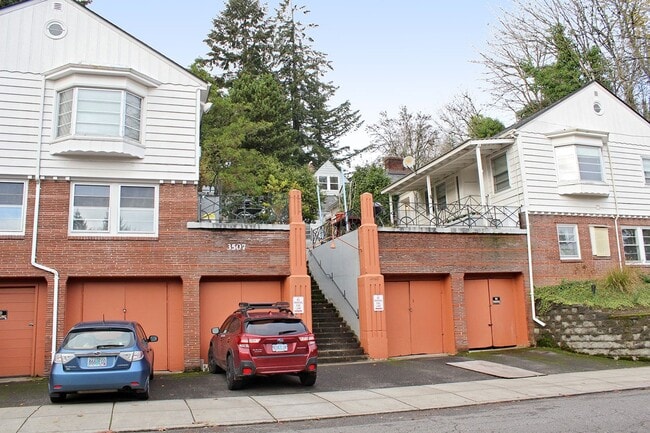 3507 SW 11th Ave in Portland, OR - Foto de edificio - Building Photo