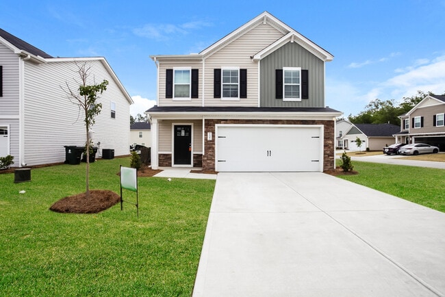 property at 117 Boat Clb Ln