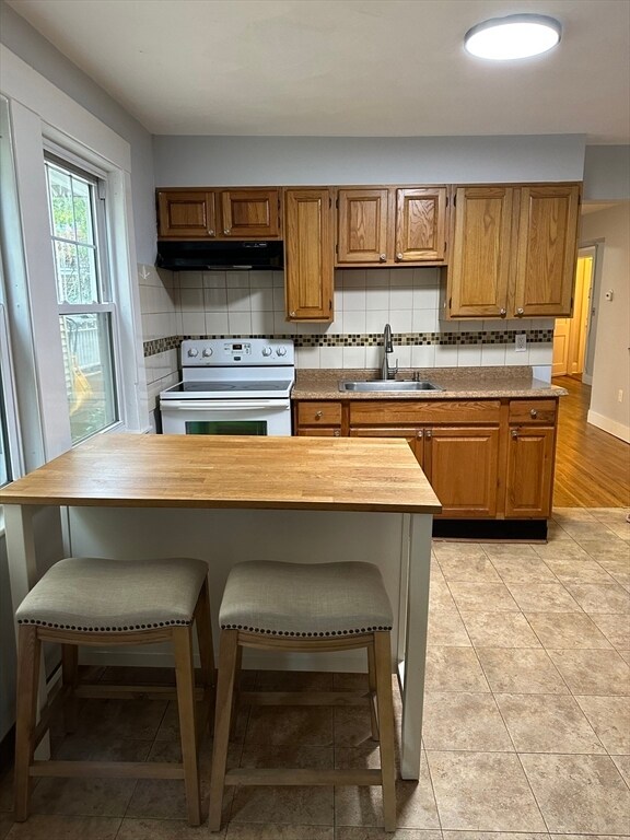18 Symmes St, Unit 1 in Boston, MA - Building Photo - Building Photo