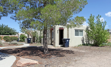 3505-3509 Vail Ave SE in Albuquerque, NM - Building Photo - Building Photo