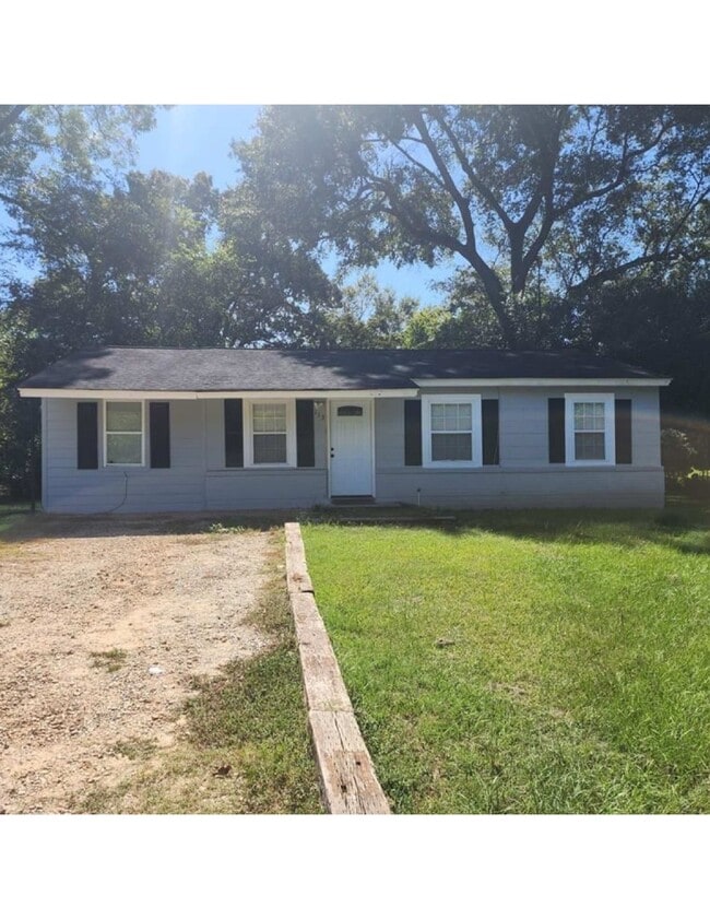 property at 113 Morningside Dr