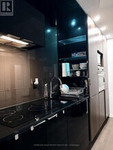 70 Temperance St in Toronto, ON - Building Photo - Building Photo