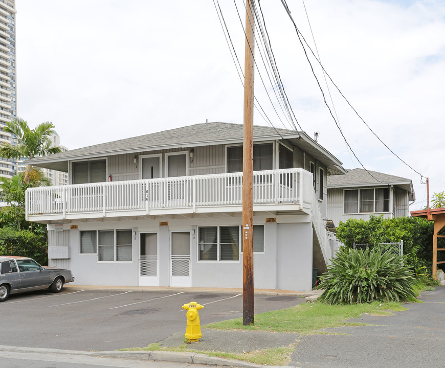 616 Hausten St in Honolulu, HI - Building Photo