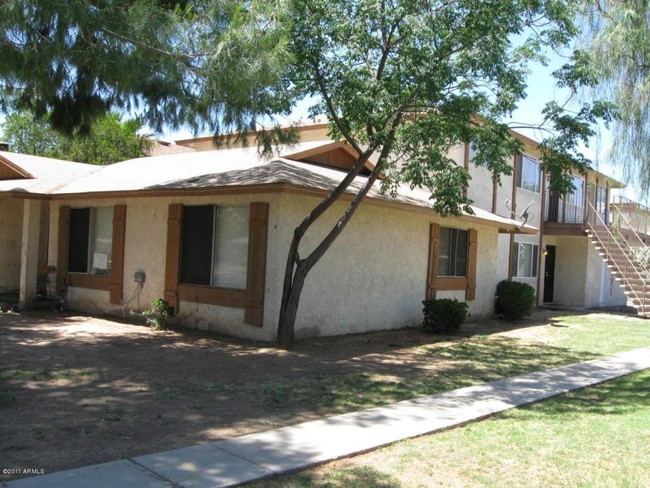 8124 N 33rd Dr in Phoenix, AZ - Building Photo - Building Photo