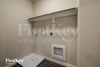 18519 Centro Row, Unit 5305-216 in Shenandoah, TX - Building Photo - Building Photo